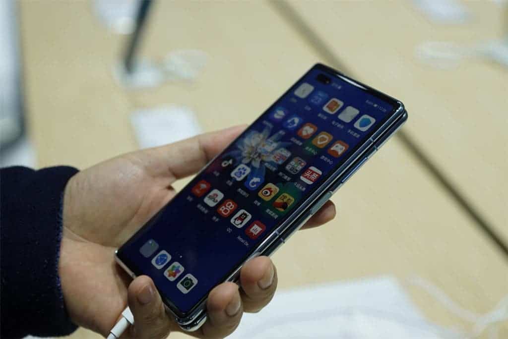 Huawei upcoming foldable smartphone gets a tentative launch date –