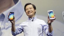 Xiaomi’s CEO switches to a new smartphone