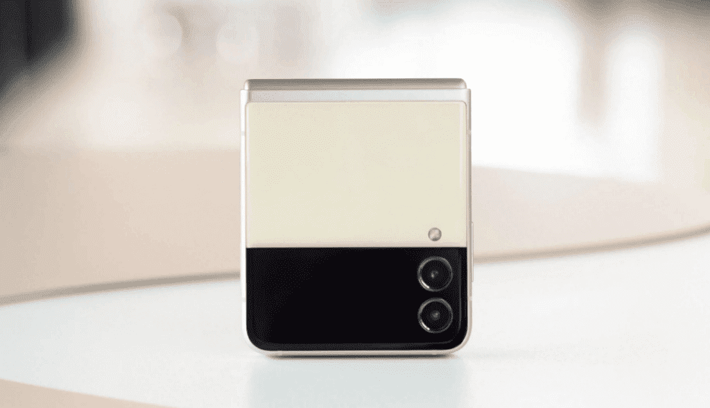 Samsung Galaxy Z Flip3 misses Dex function, productivity is compromised