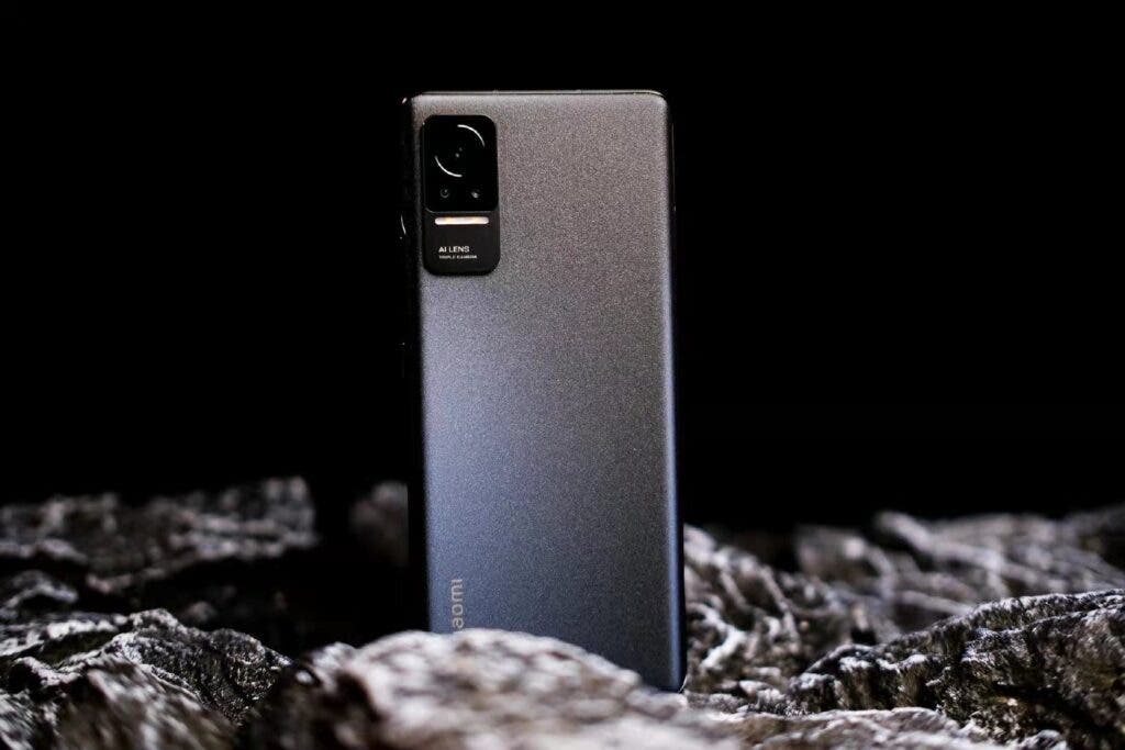 See how much Xiaomi 12 power consumption, CPU, & GPU have improved