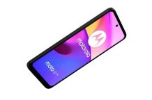 Motorola Moto E40 with a triple camera appears on press renders