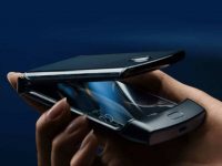 Motorola Is Working on a New Moto Razr Foldable, to Our Surprise