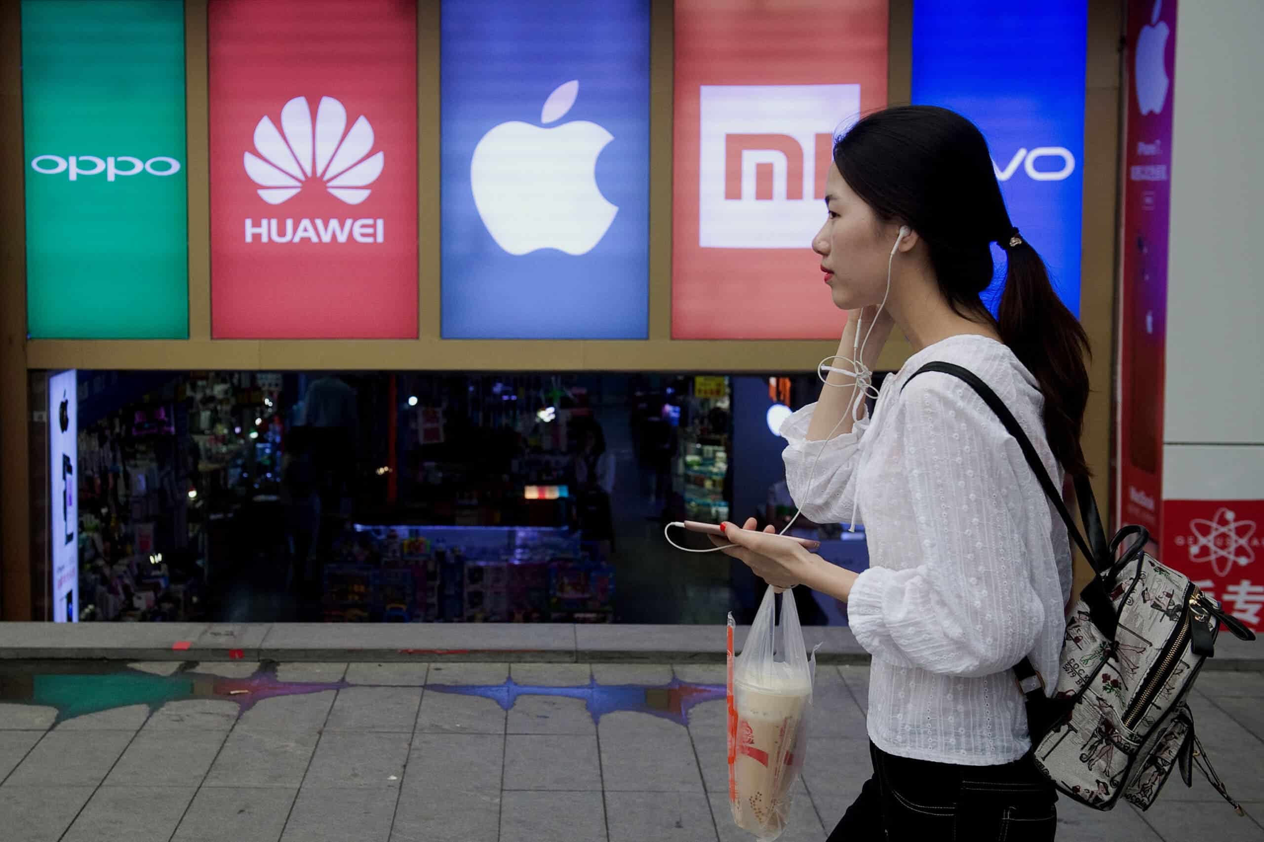 5G smartphone sales surpassed 4G for the first time in January 2022