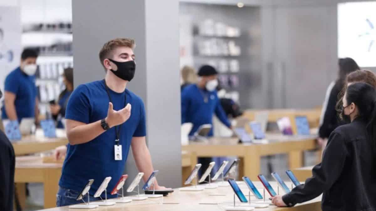 payments for corporate and retail workers