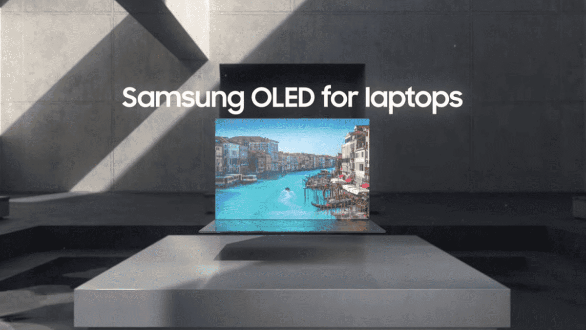 Samsung officially announced the world's first 240Hz OLED notebook screen